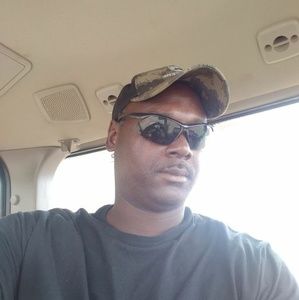 Meet your Posher, Gregory